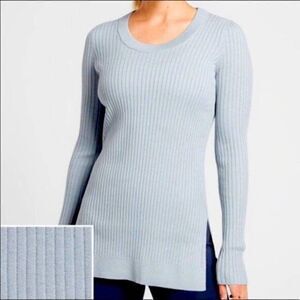Athleta Lincoln Park Ribbed Glacial baby Blue Tunic Sweater size Medium